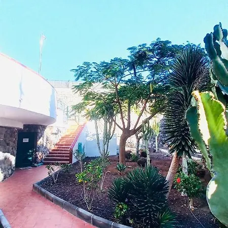 Guinea Apartment